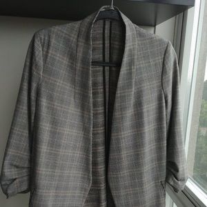 Aritzia Babaton Power Blazer plaid tan/grey